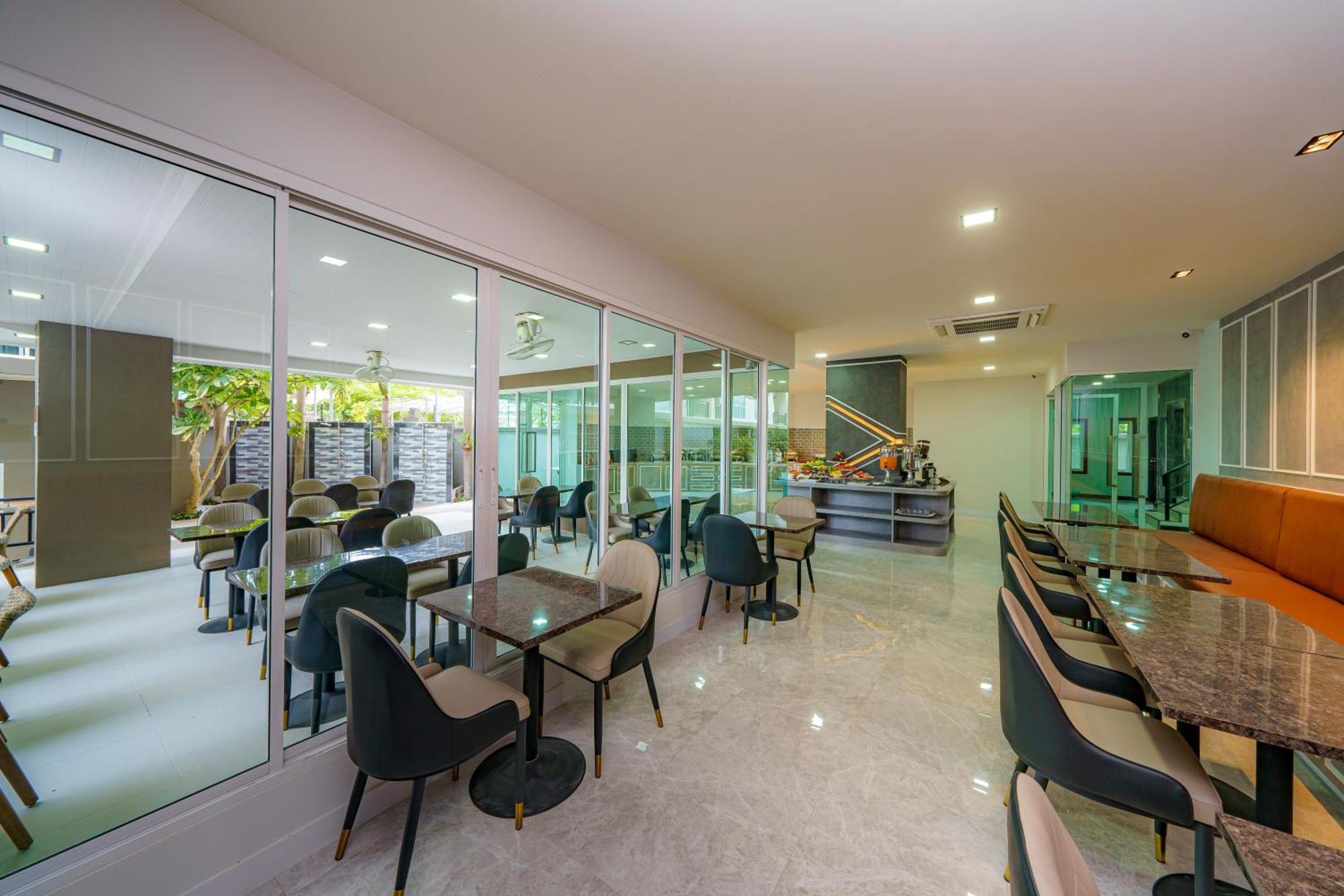 Lhc And Hotel Pattaya