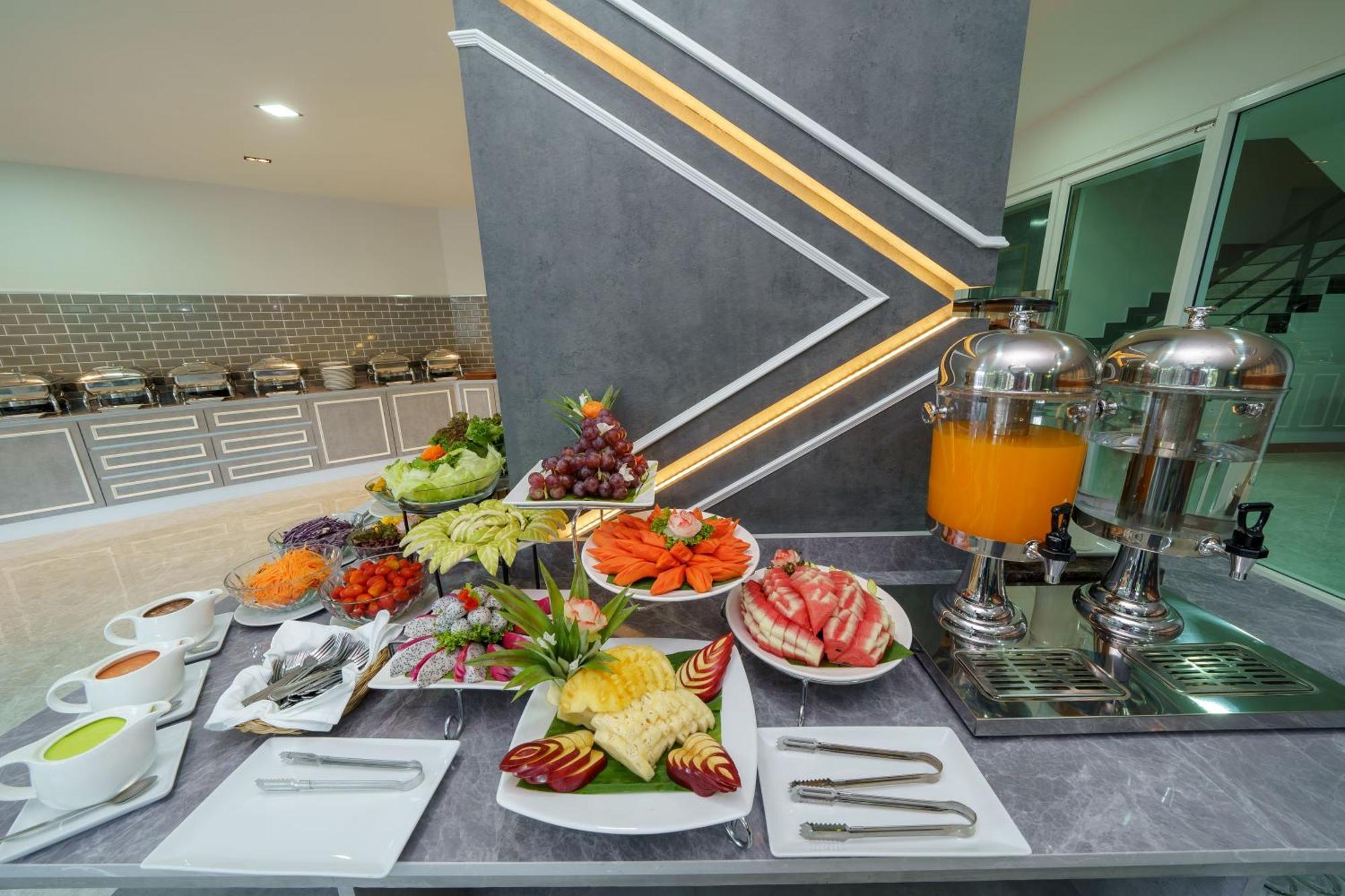 Lhc And Hotel Pattaya