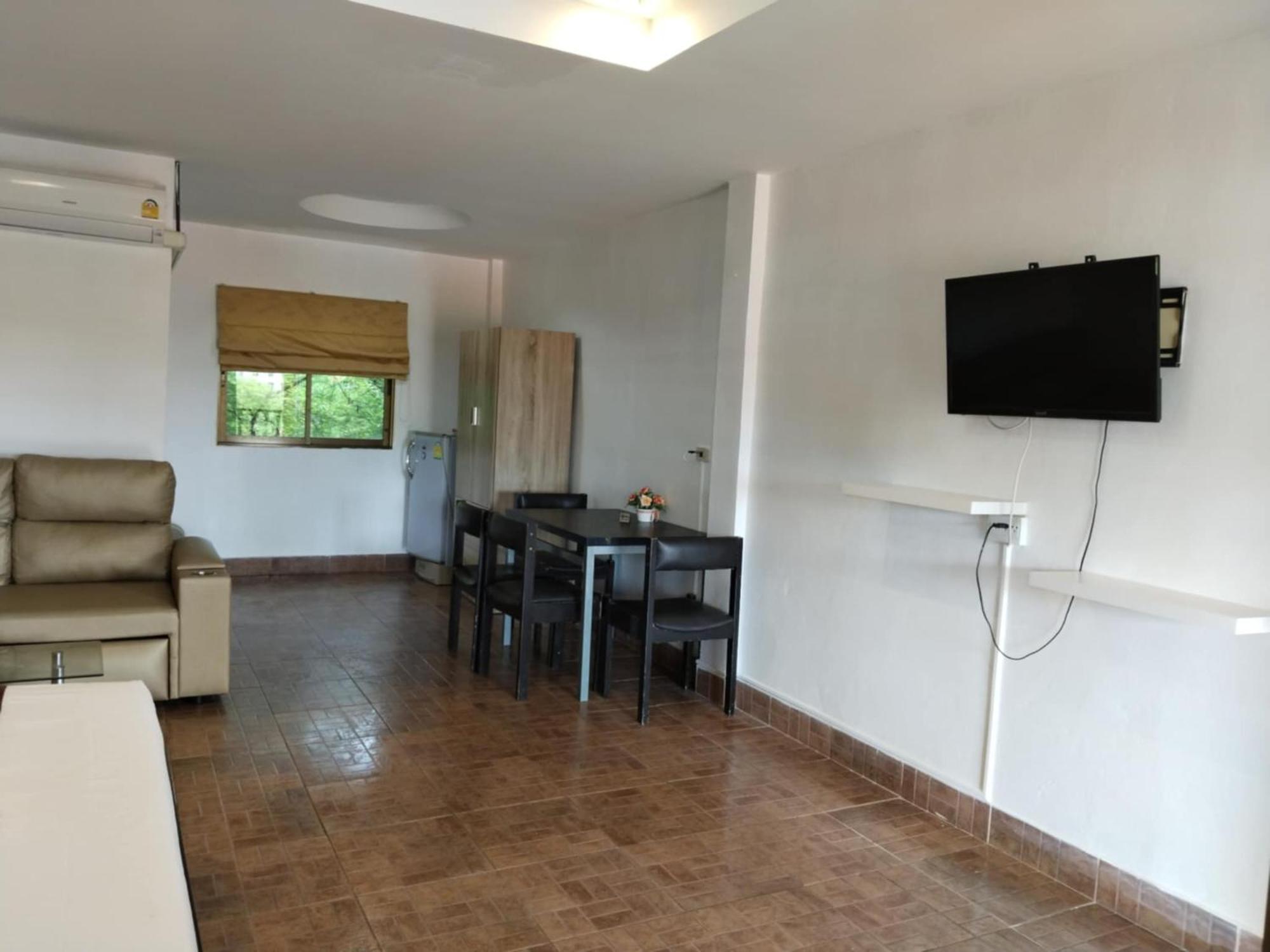 Phratamnak - 100 Mtr From The Beach