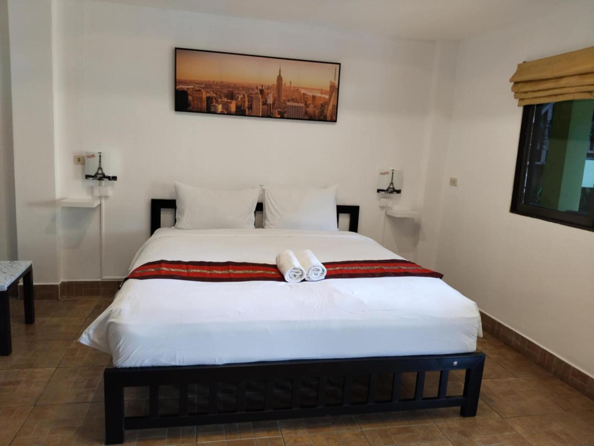 Phratamnak - 100 Mtr From The Beach Guest house Pattaya