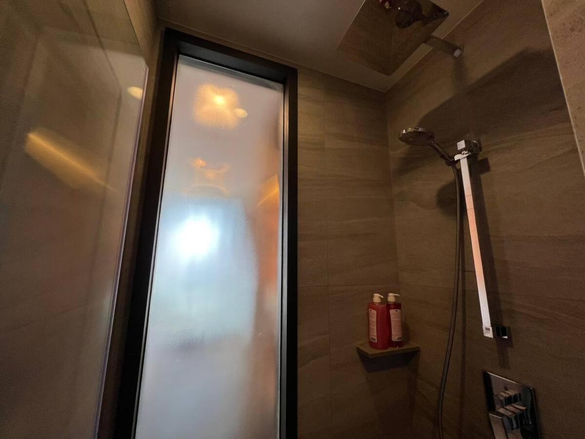 Downtown Chic Rooftop Pool #es32518 Apartment Pattaya