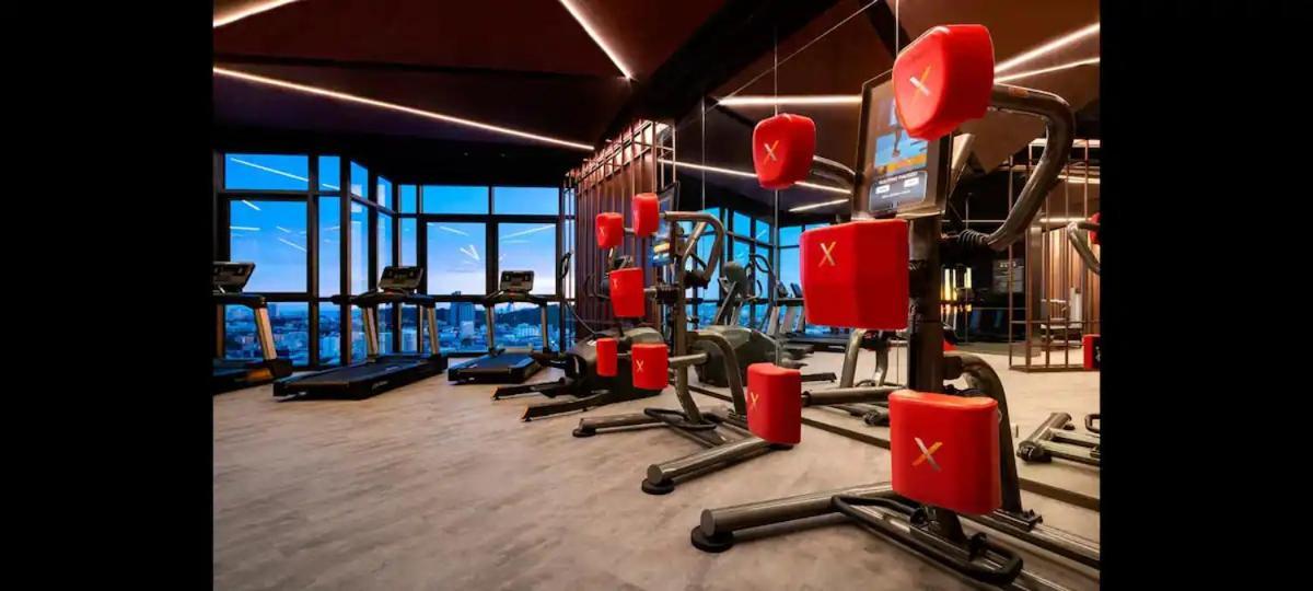 Downtown Chic Rooftop Pool #es13810 * Pattaya