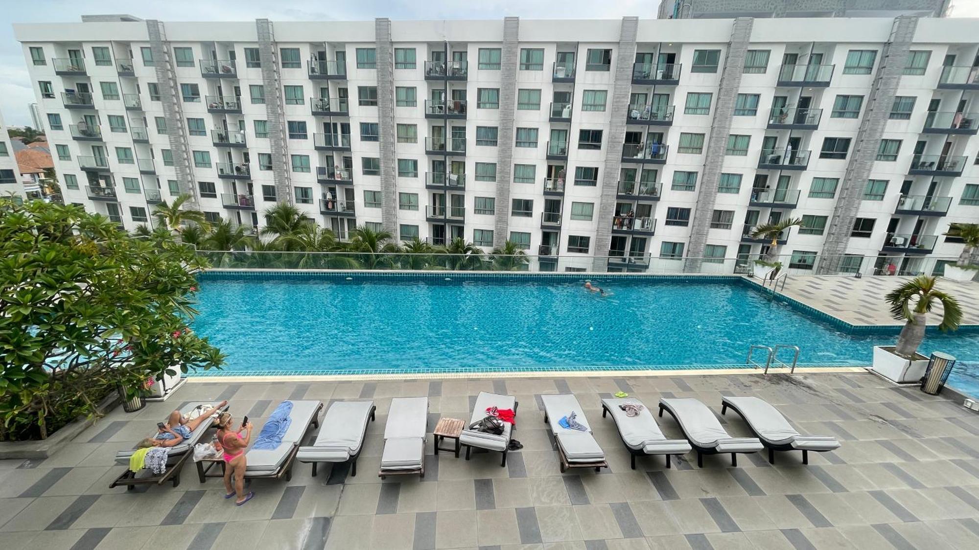Arcadia Beach Condominium Pattaya