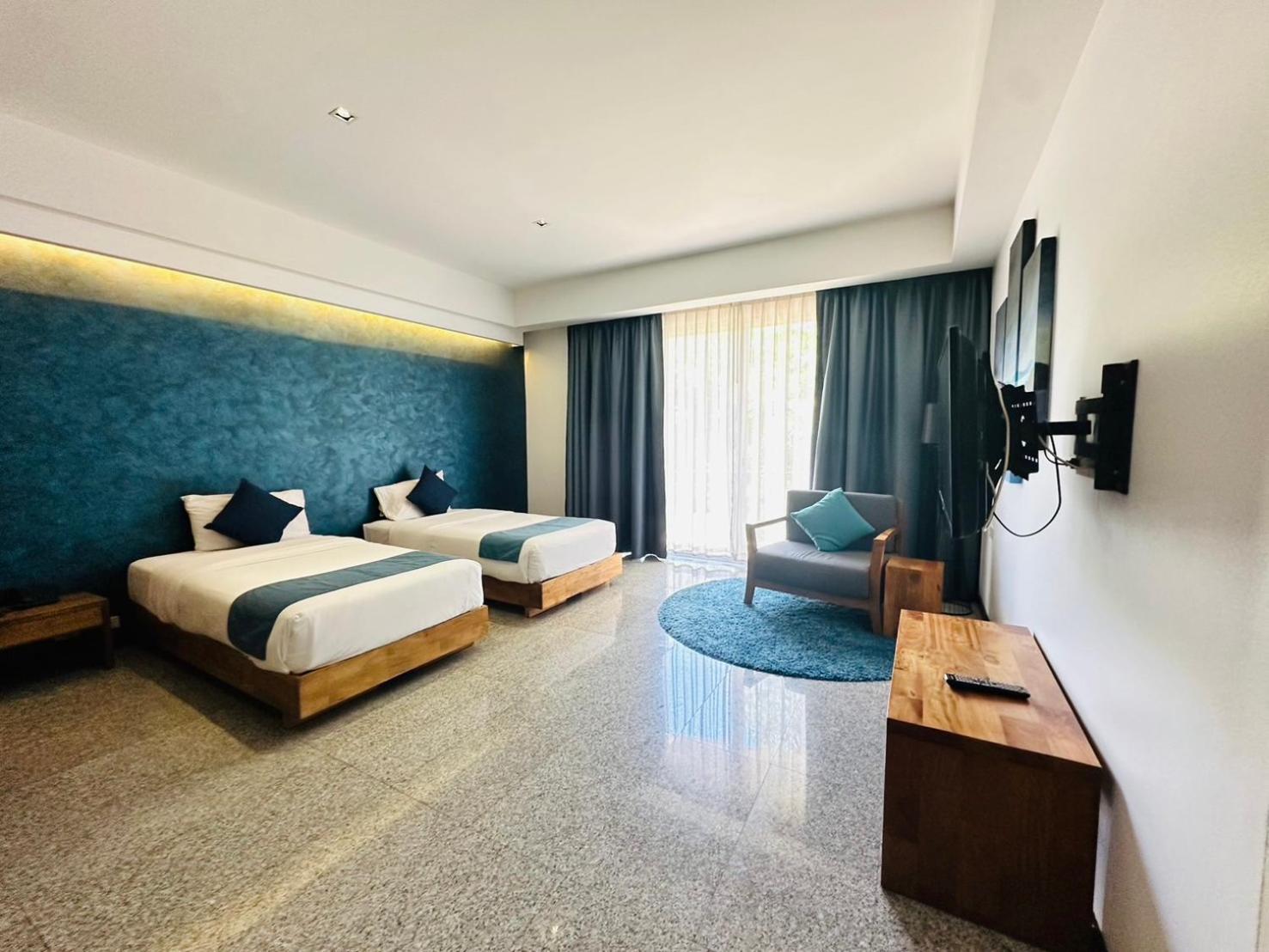 Hotel The Leela & 4*