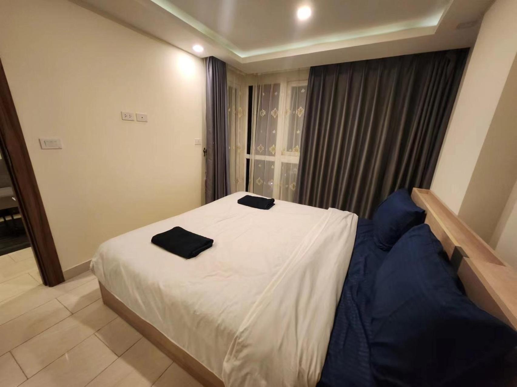 芭堤雅市中心 Grand Avenue 一卧室公寓城景酒吧街 高速互联网智能电视 Pattaya
