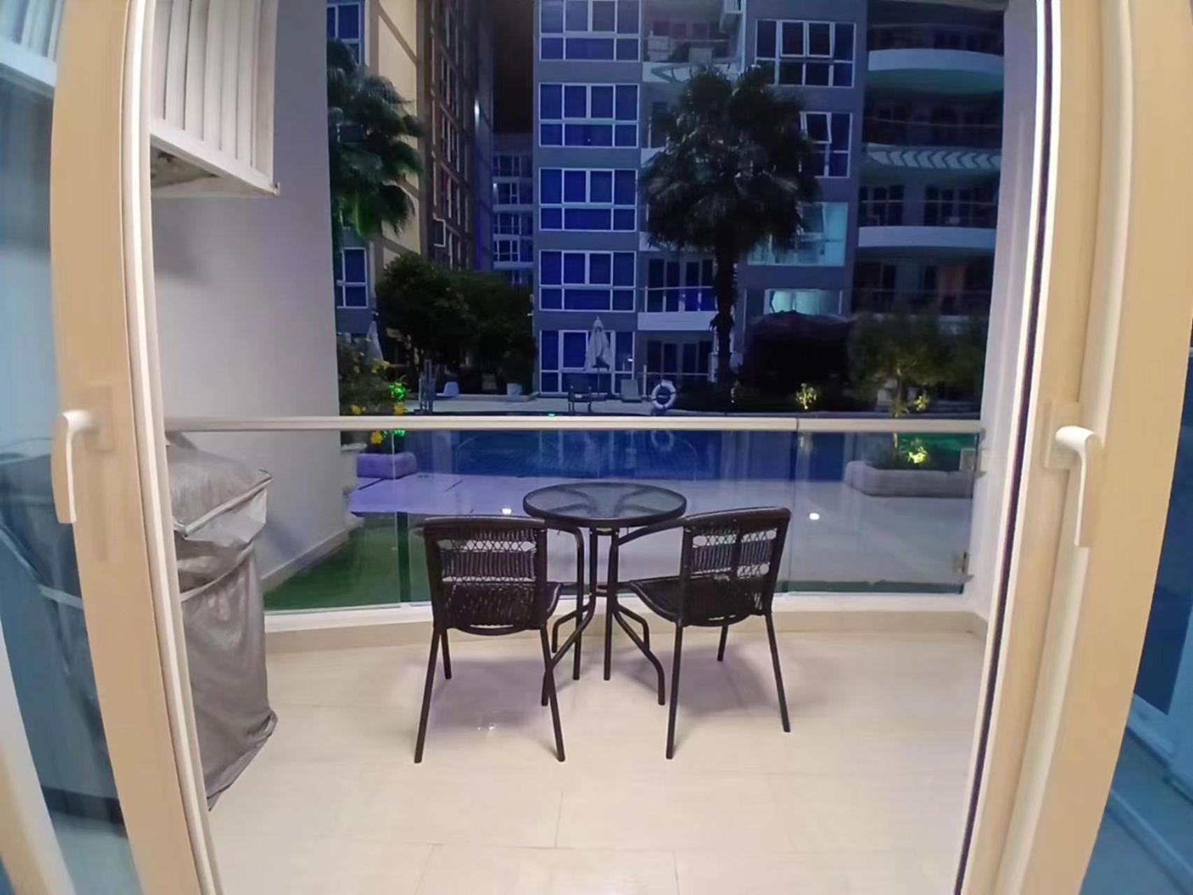 Apartment Grand Avenue By Bormon Pattaya