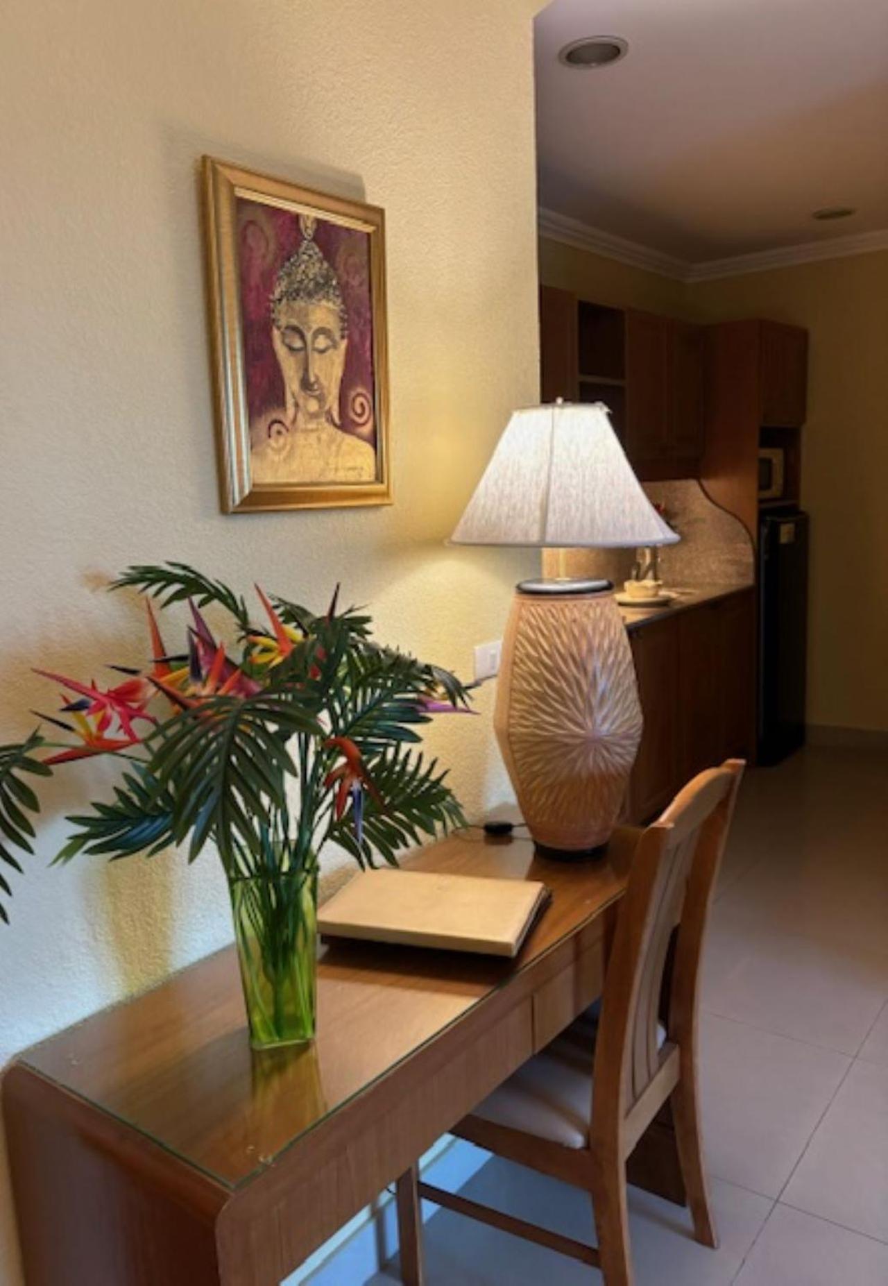 Baan Souy Sha Extra Tempat peranginan Pattaya