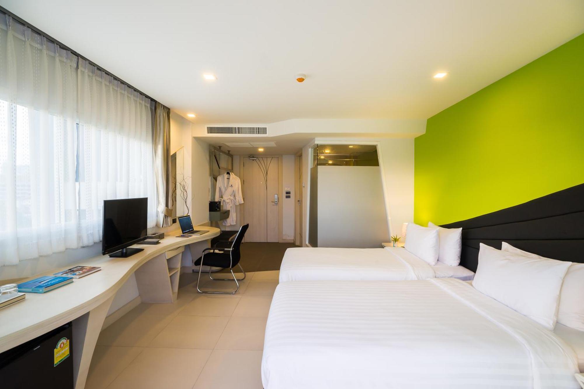 Blue Boat Jc Hotel 5*