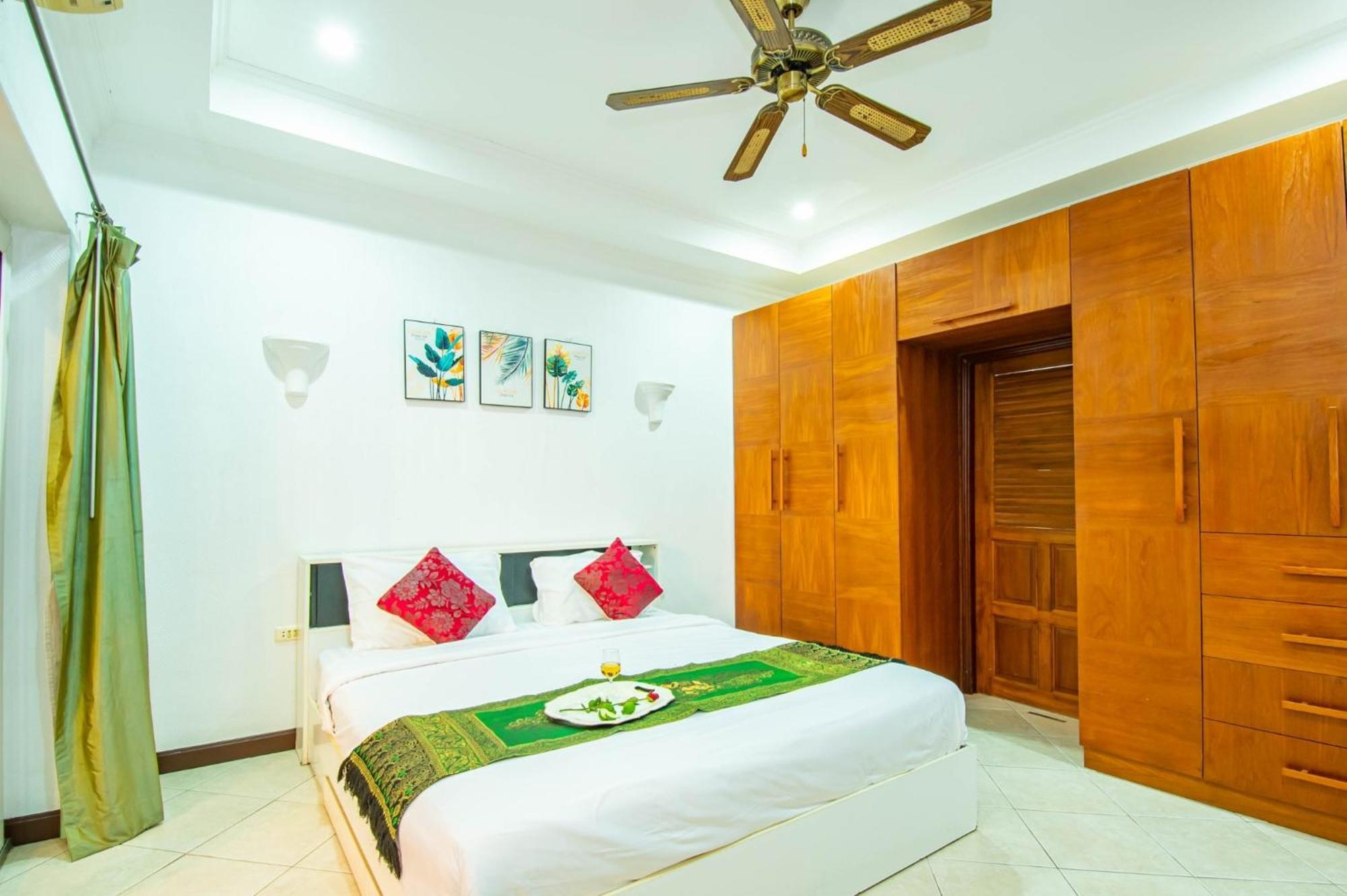 Private Pool 3b Snooker Karaoke 200m *