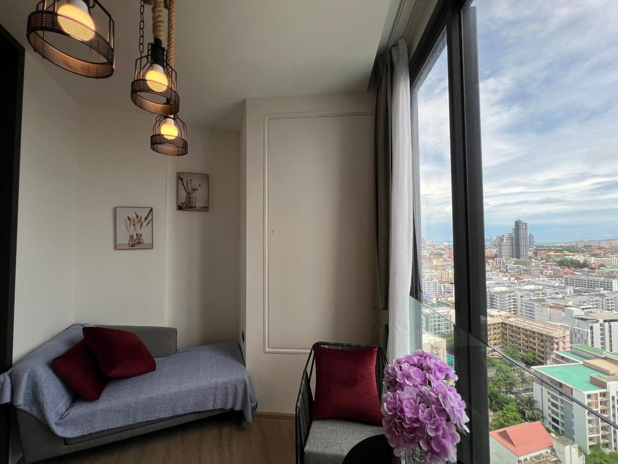 Aparthotel Edge By Mickey Pattaya
