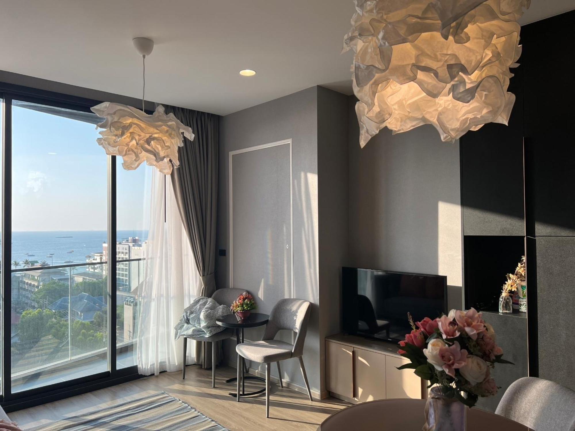 Edge By Mickey * Pattaya