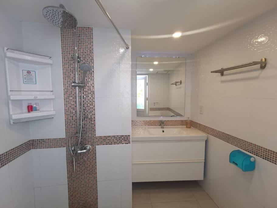 Luxury 9 Floor Apartment