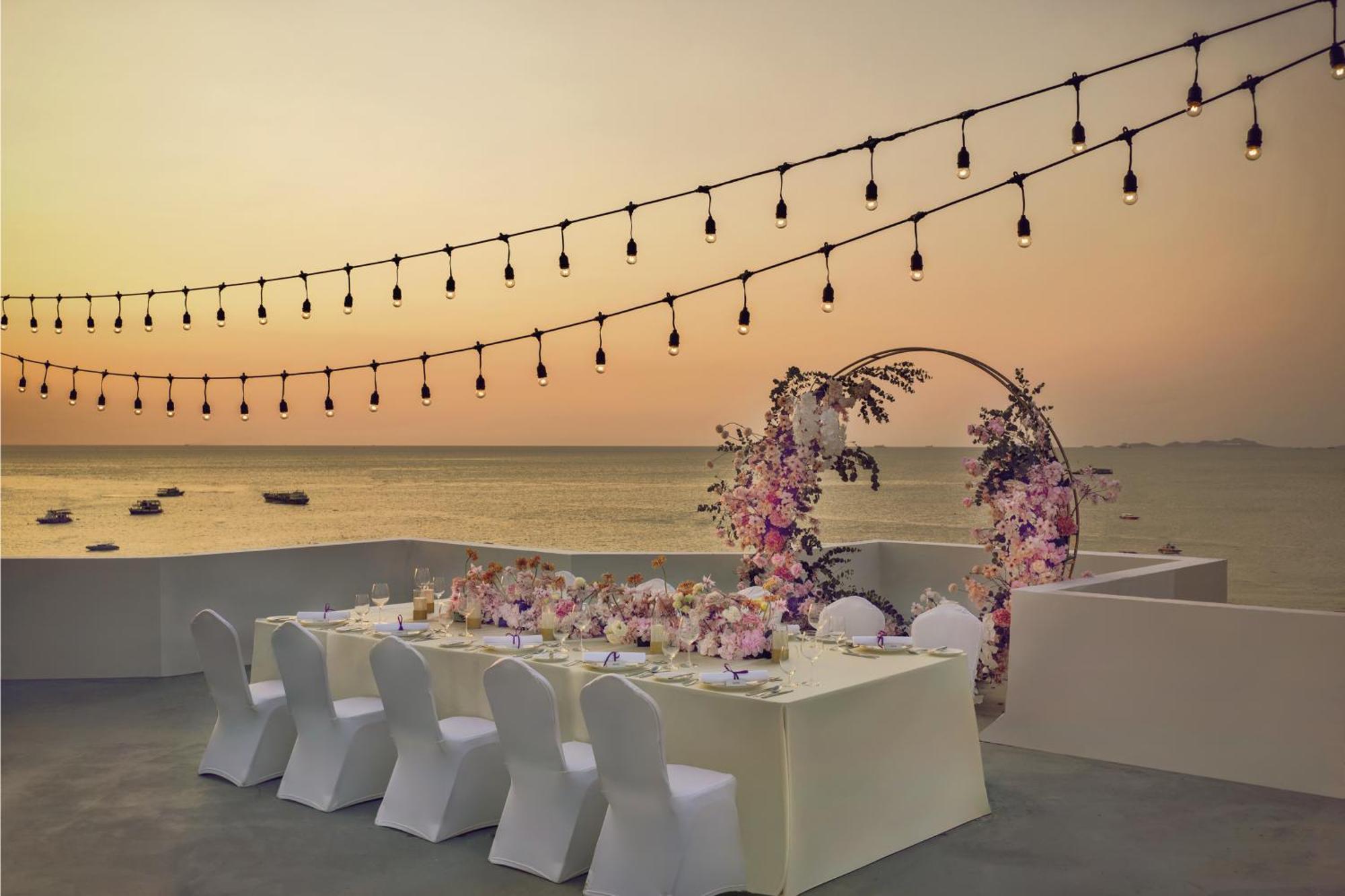Avani Hotel