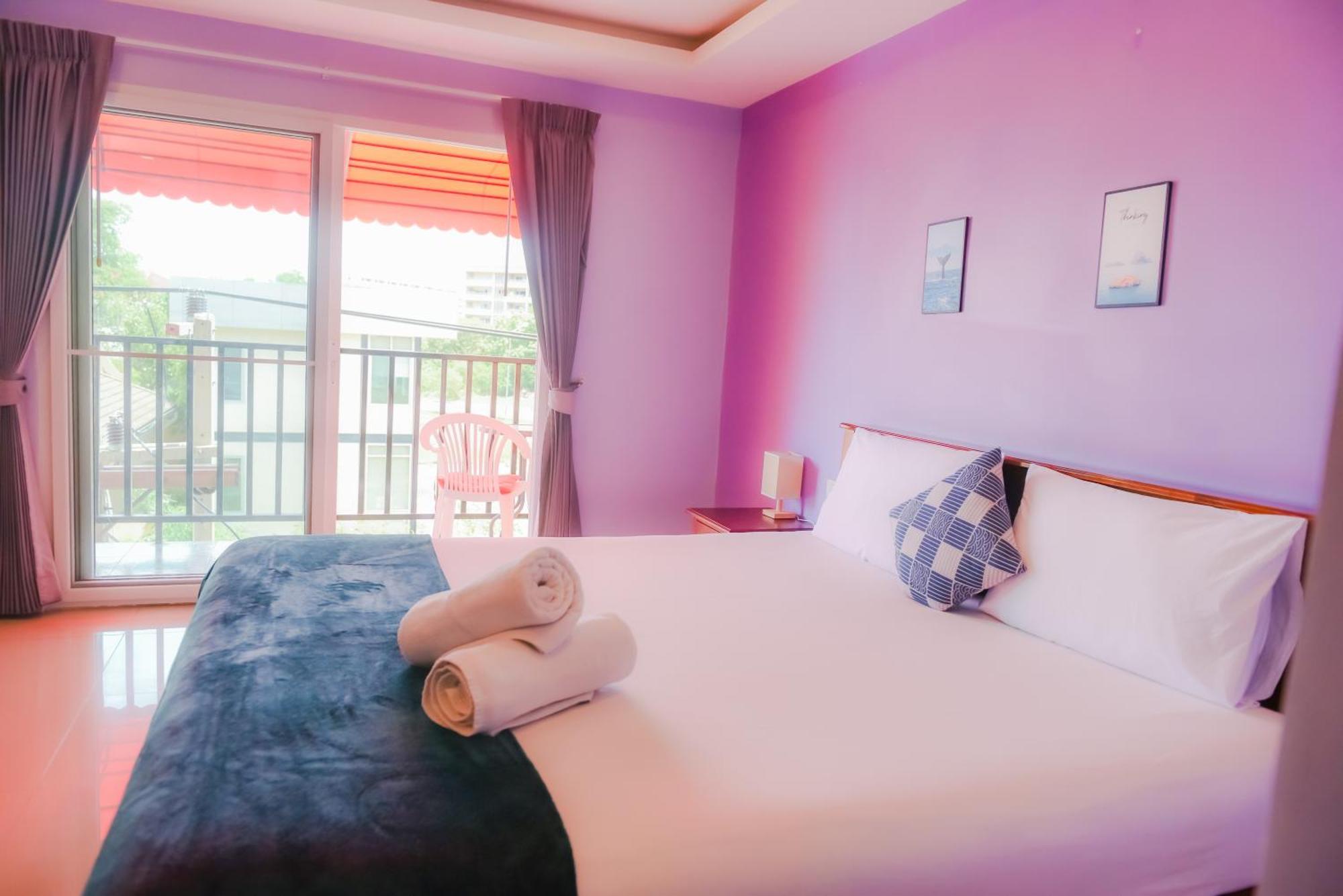 Patamnak Beach Aparthotel Pattaya
