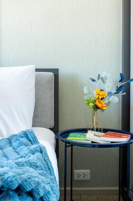 Kaws Theme Modern Cozy 1br 2 Min Walk To * Pattaya