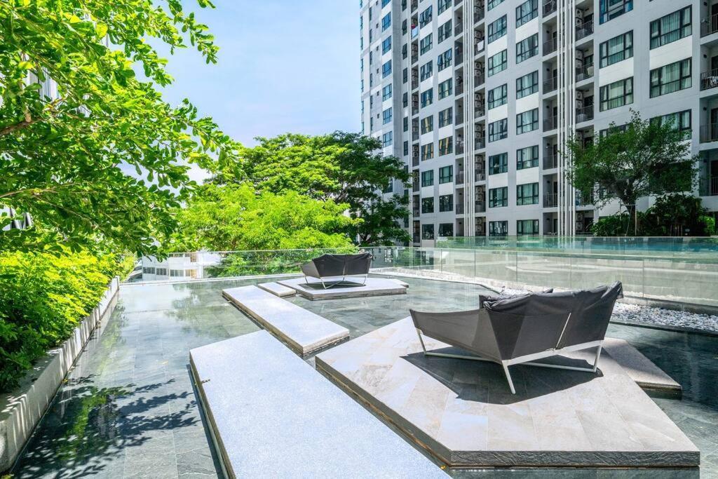 Apartamento Kaws Theme Modern Cozy 1br 2 Min Walk To *