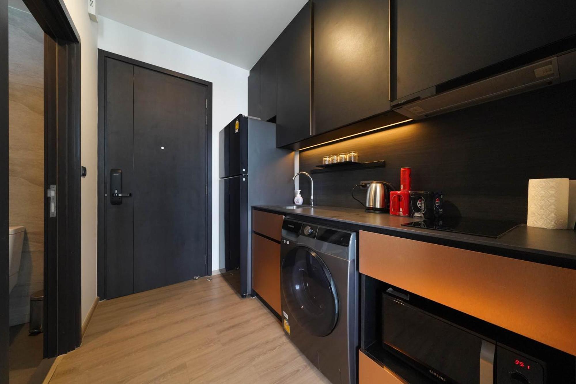 Edge Ocean View 16 Floor Apartment Pattaya
