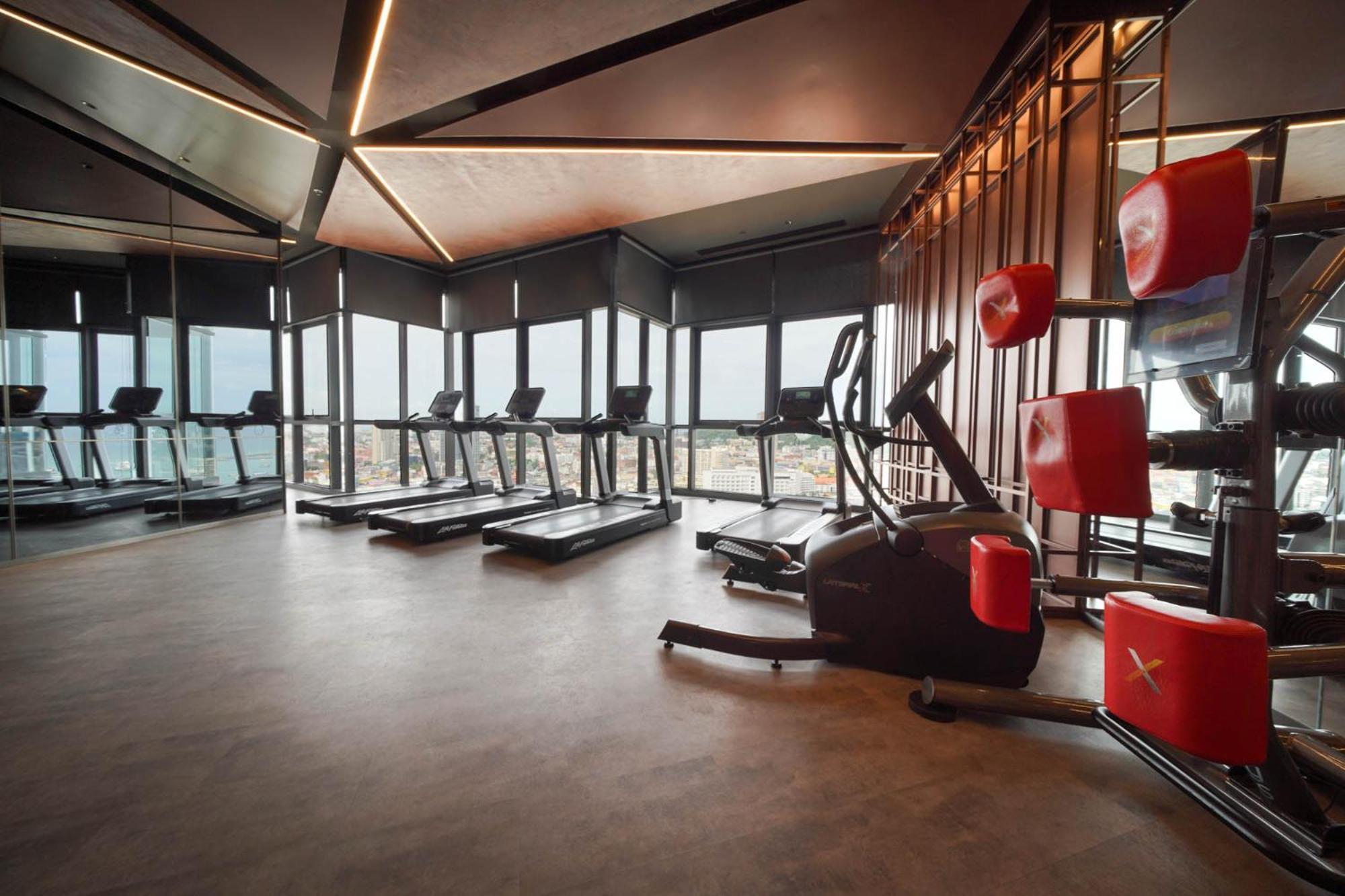 Edge Ocean View 16 Floor Apartment