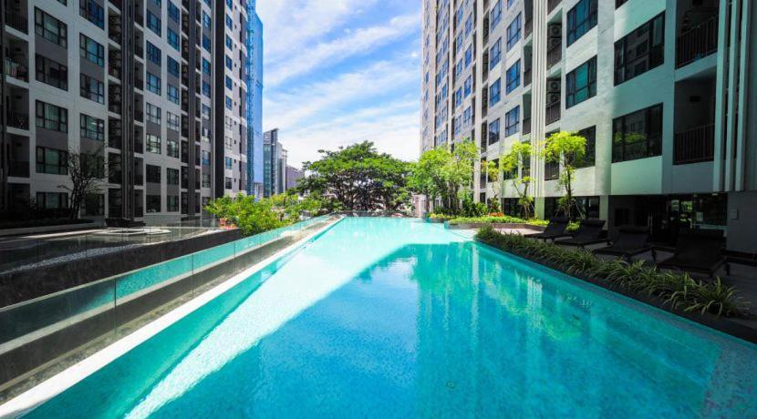 Kaws Theme Modern 1br - High Floor Seaview *