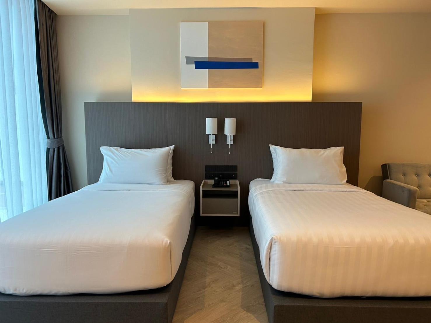 The One Cozy Living Hotel