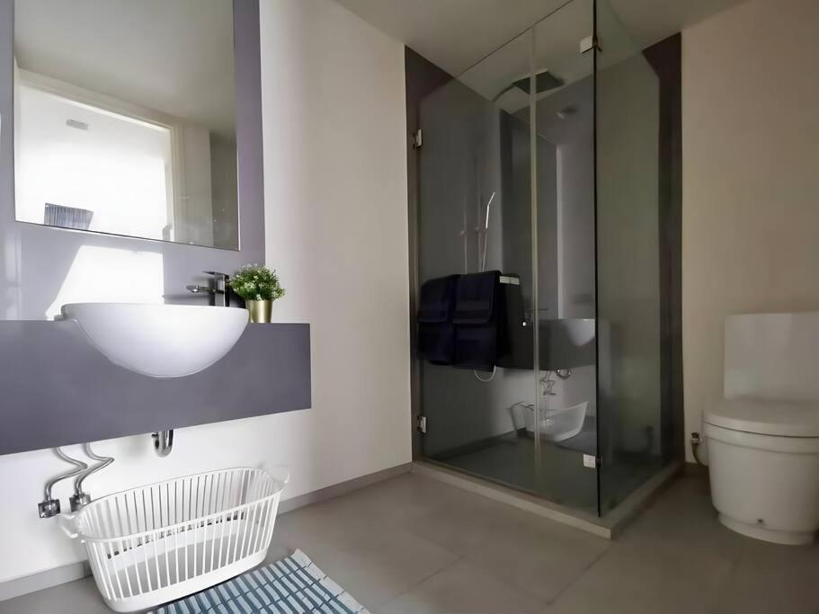 High Floor Sea View 2 Bedroom Near Walking Street