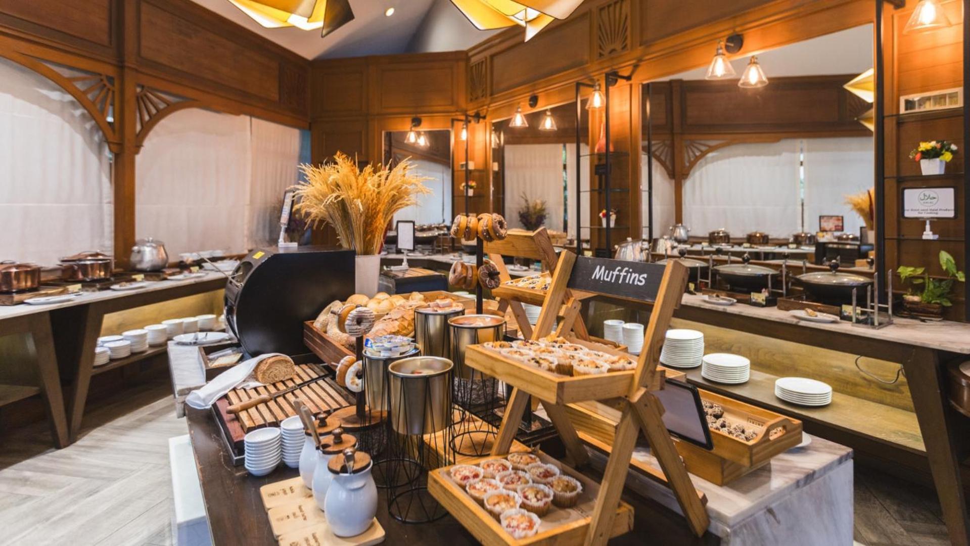 Hotel Avani 5*