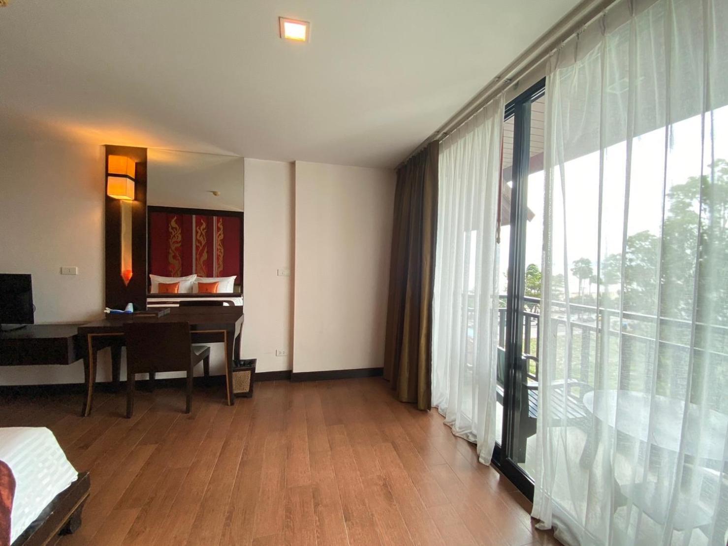 Hotel Royal Thai Pavilion Jomtien 4*