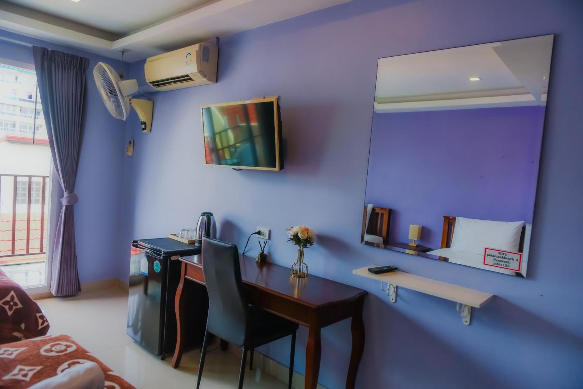 Patumnak Beach Guesthouse Hotel Pattaya