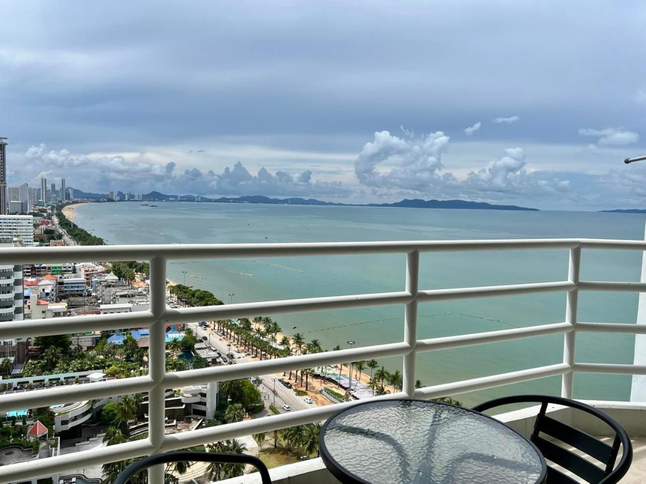 Viewtalay Beachfront By Nd * Pattaya