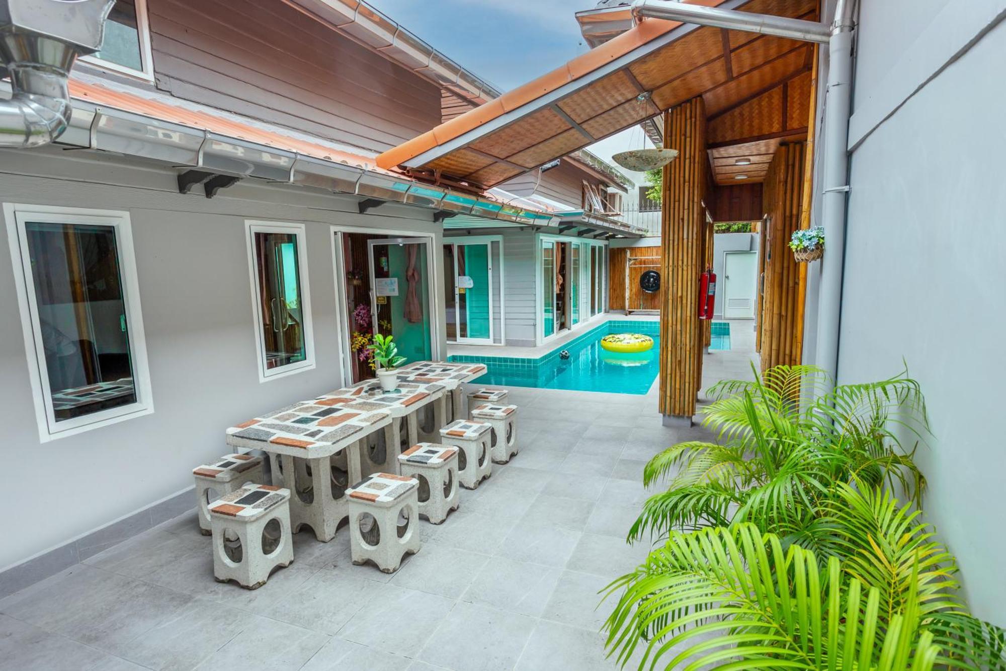 Villa Romantic Pool - 6 Bedroom - Private Pool & Absolute Privacy - Perfect For Groups