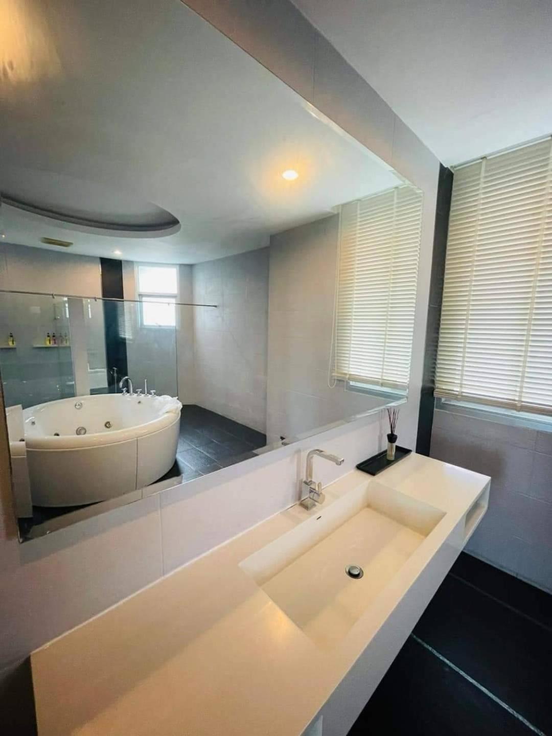 Villa Chorong Pool Pattaya1