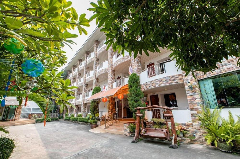 Hotel Selina Place Pattaya
