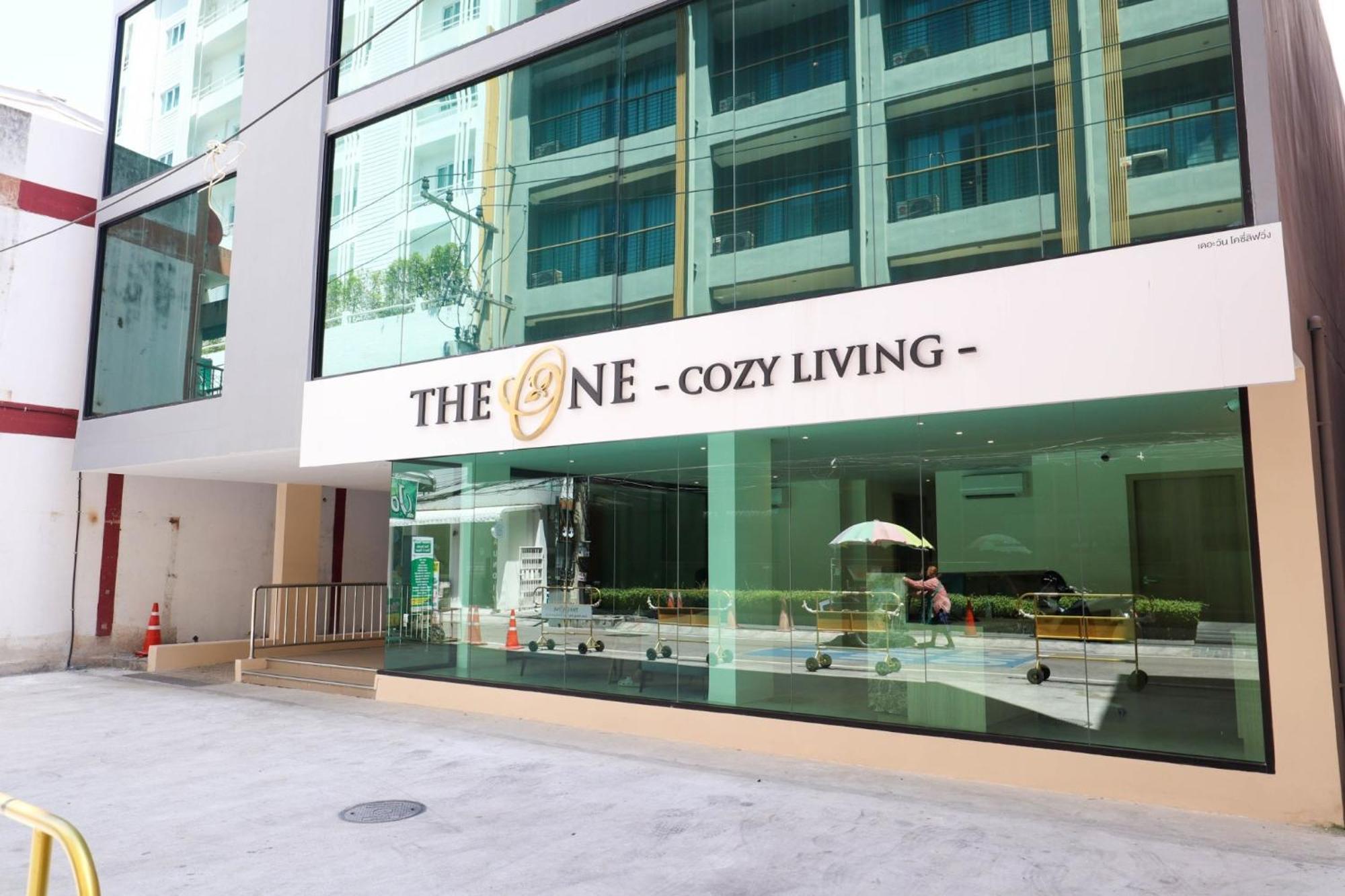 The One Cozy Living 4*