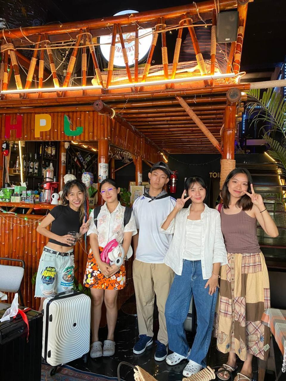 Asrama Happiness Community Wake & Bake - Rooftop Bar & Bistro Pattaya