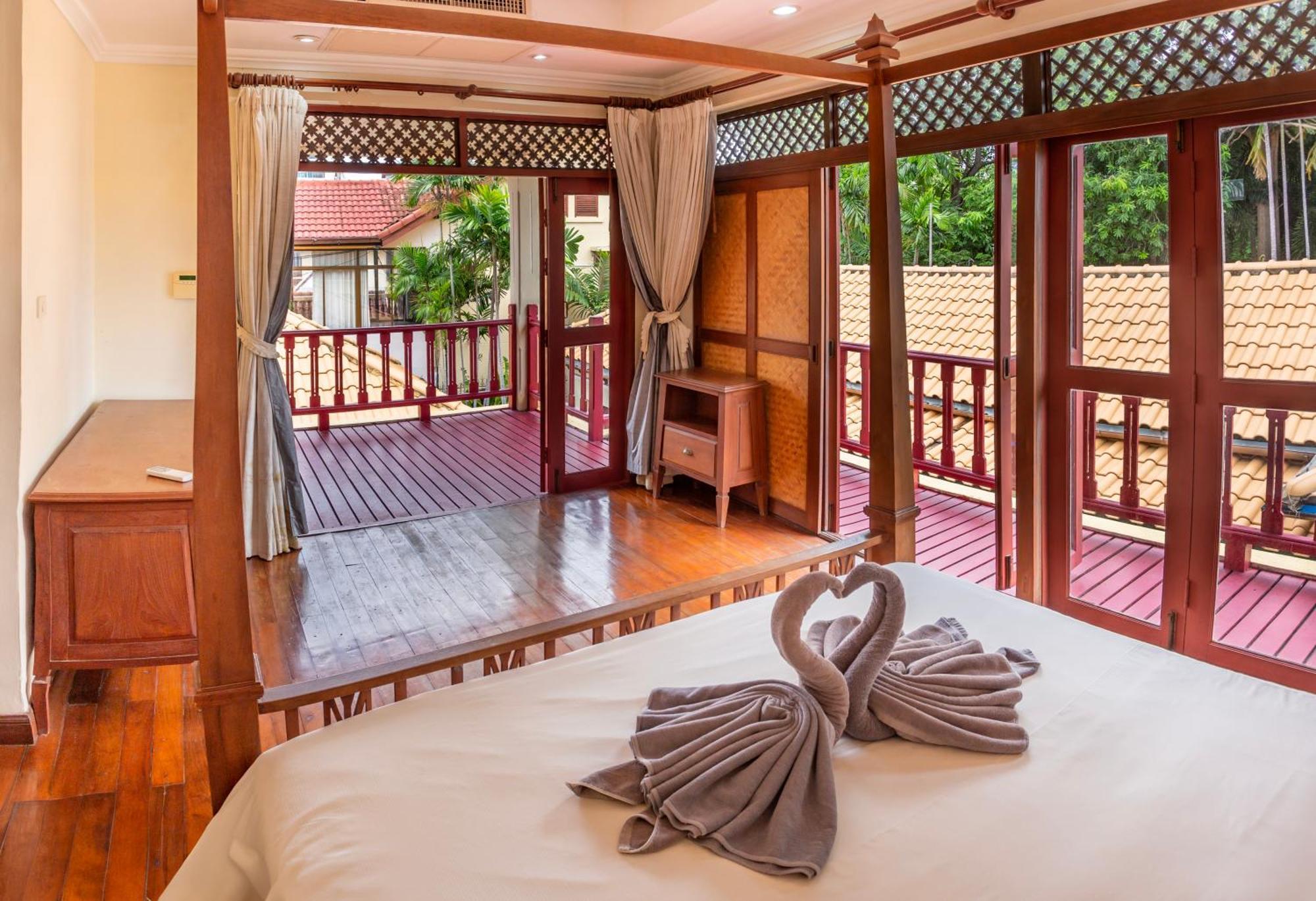 Bali Pool Villa, 5 Min To Walking Street & The Beaches Villa