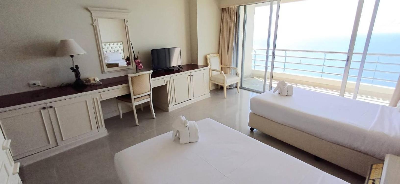 Adriatic Palace 3*