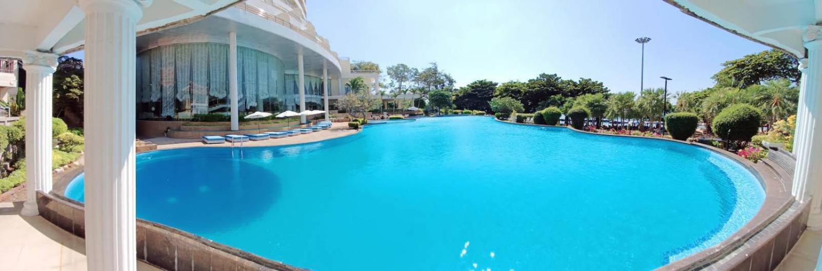 Adriatic Palace 3* Pattaya