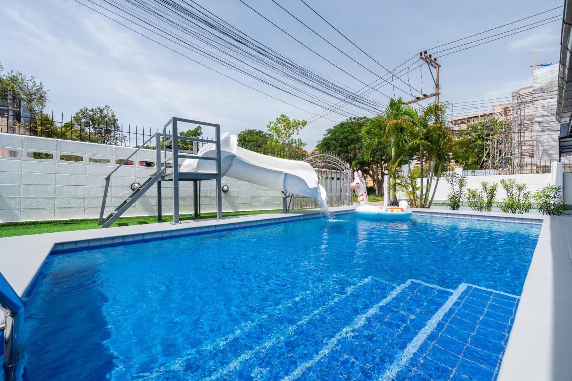 Greta ใกล้ชายหาด ใจกลางเมือง Villa Pattaya