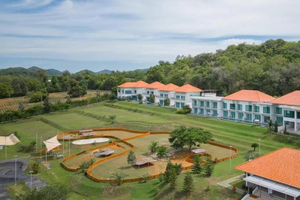Hotel Viva Montane 4*