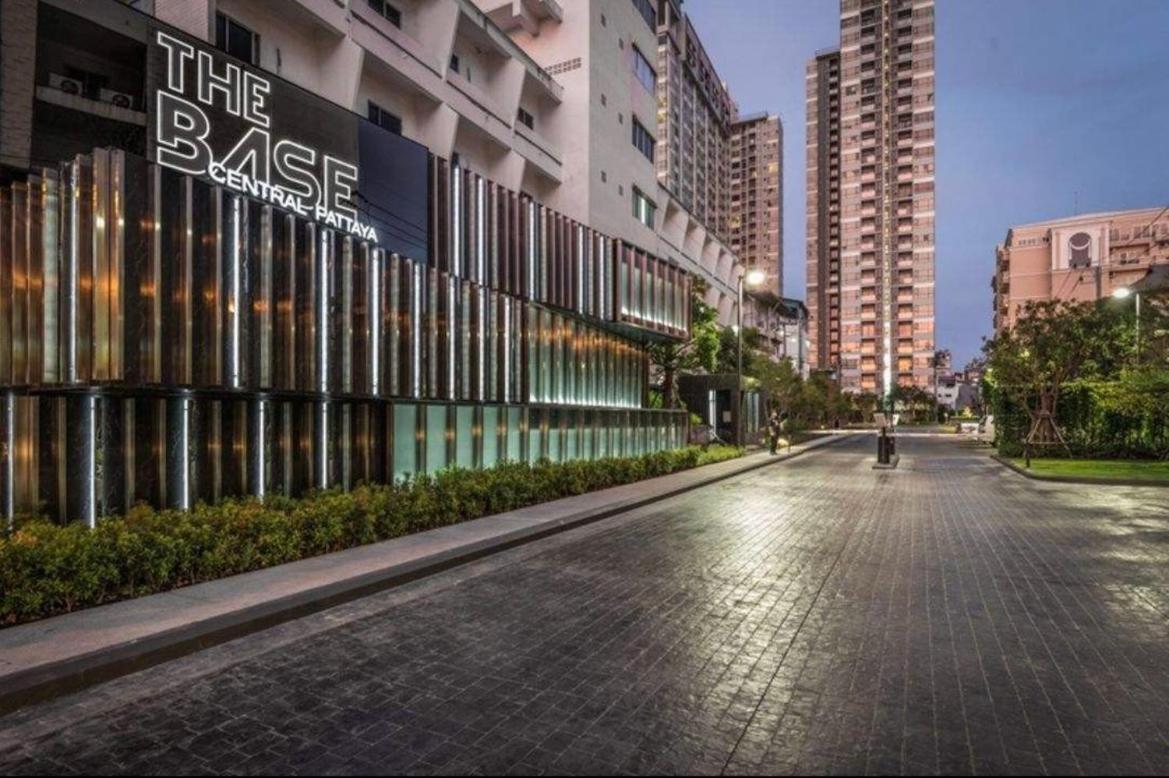 The Base Super Pangsapuri Pattaya