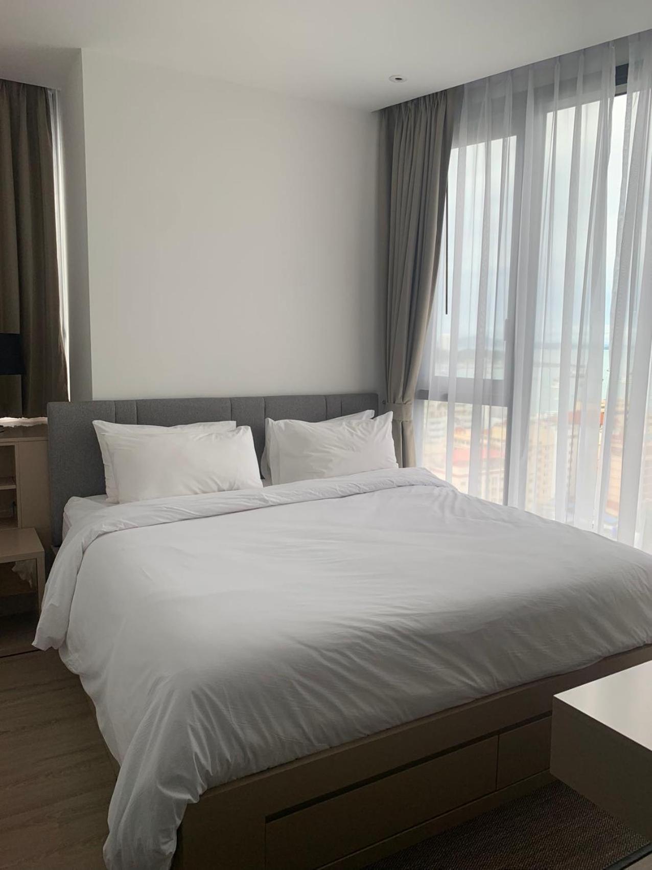 Apartment Edge Super Pattaya