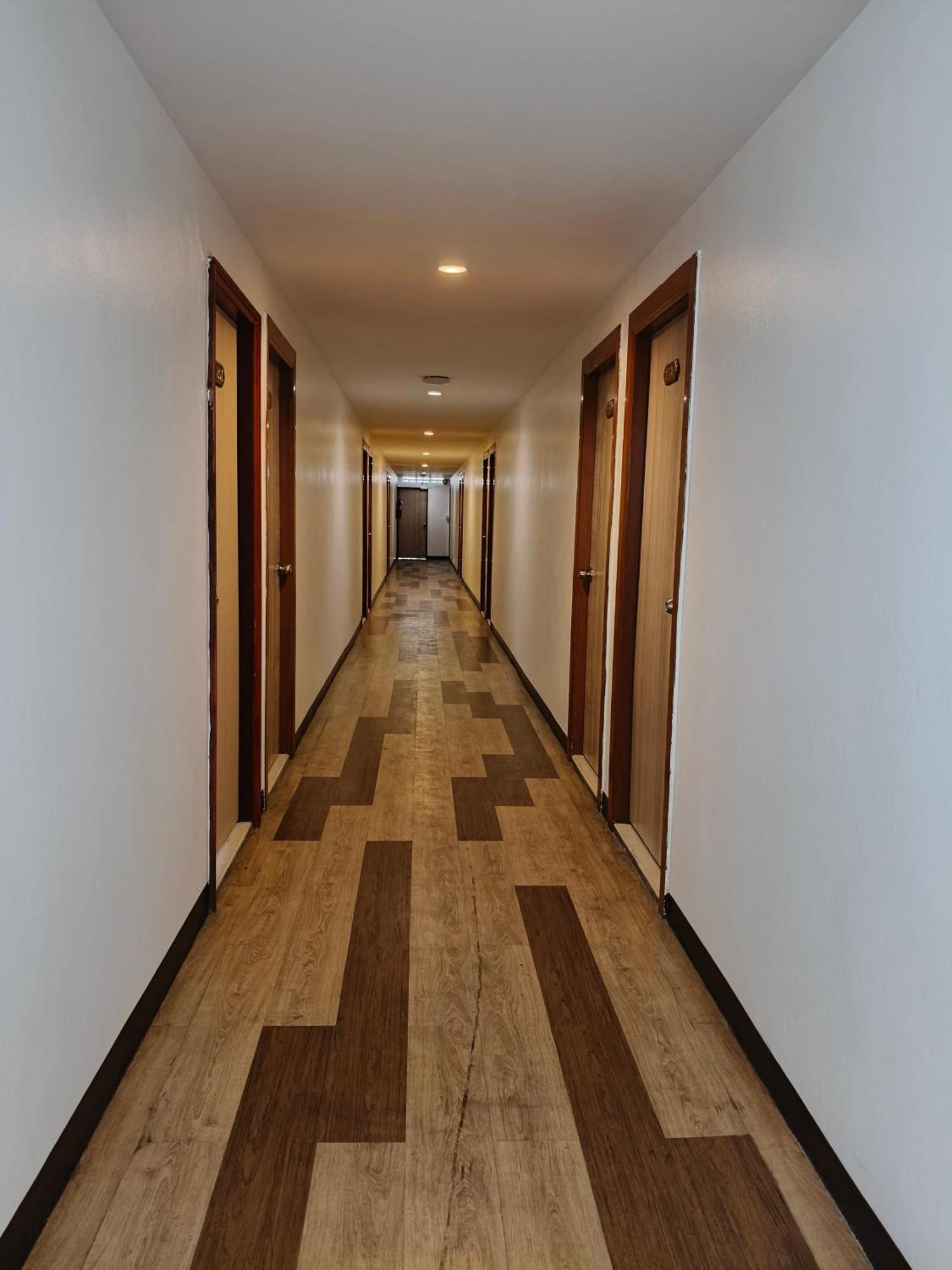Rumah tetamu Smile Court By Mike Group Pattaya