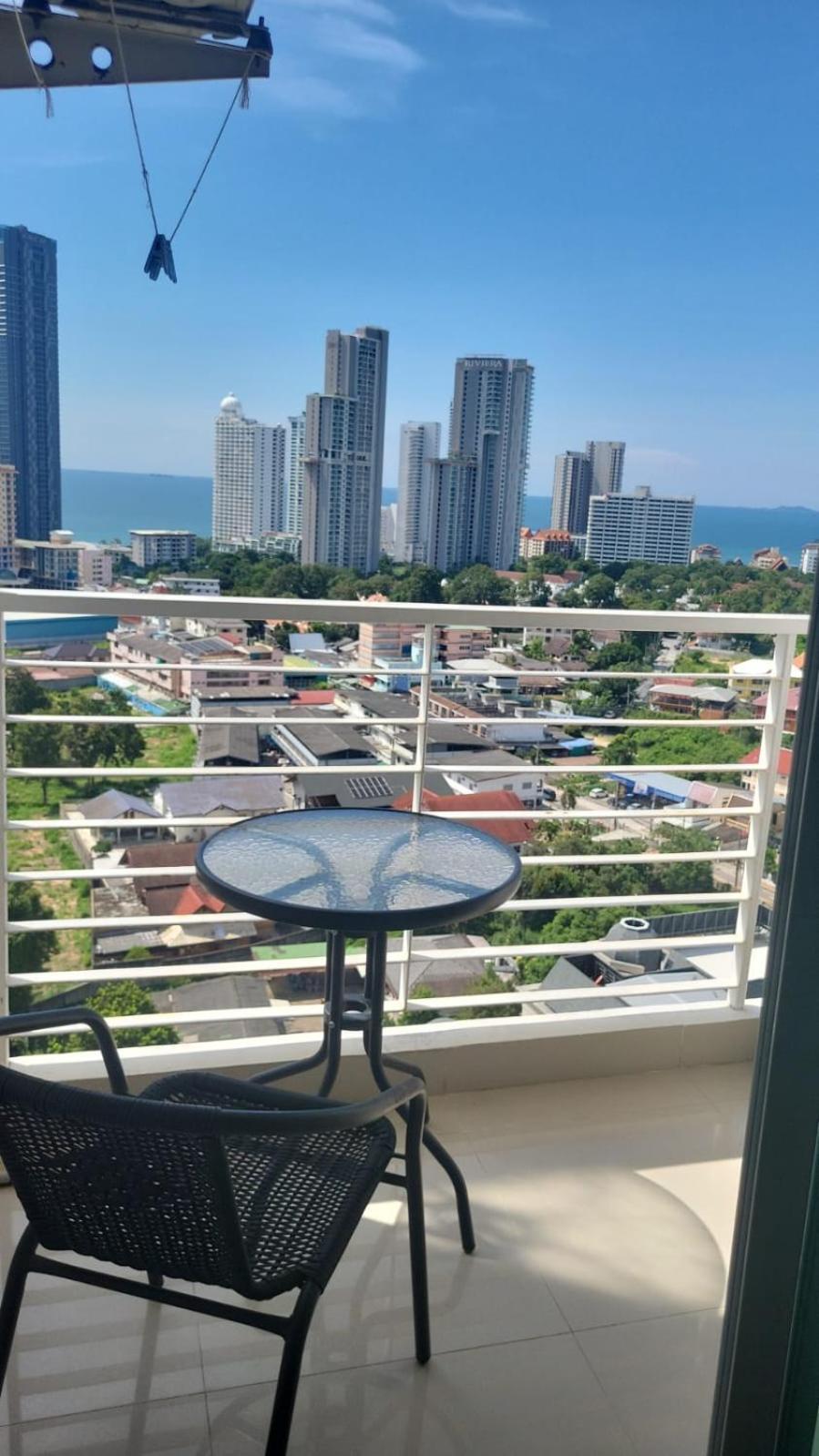 Hyatt Beachfront Escape Apartment *
