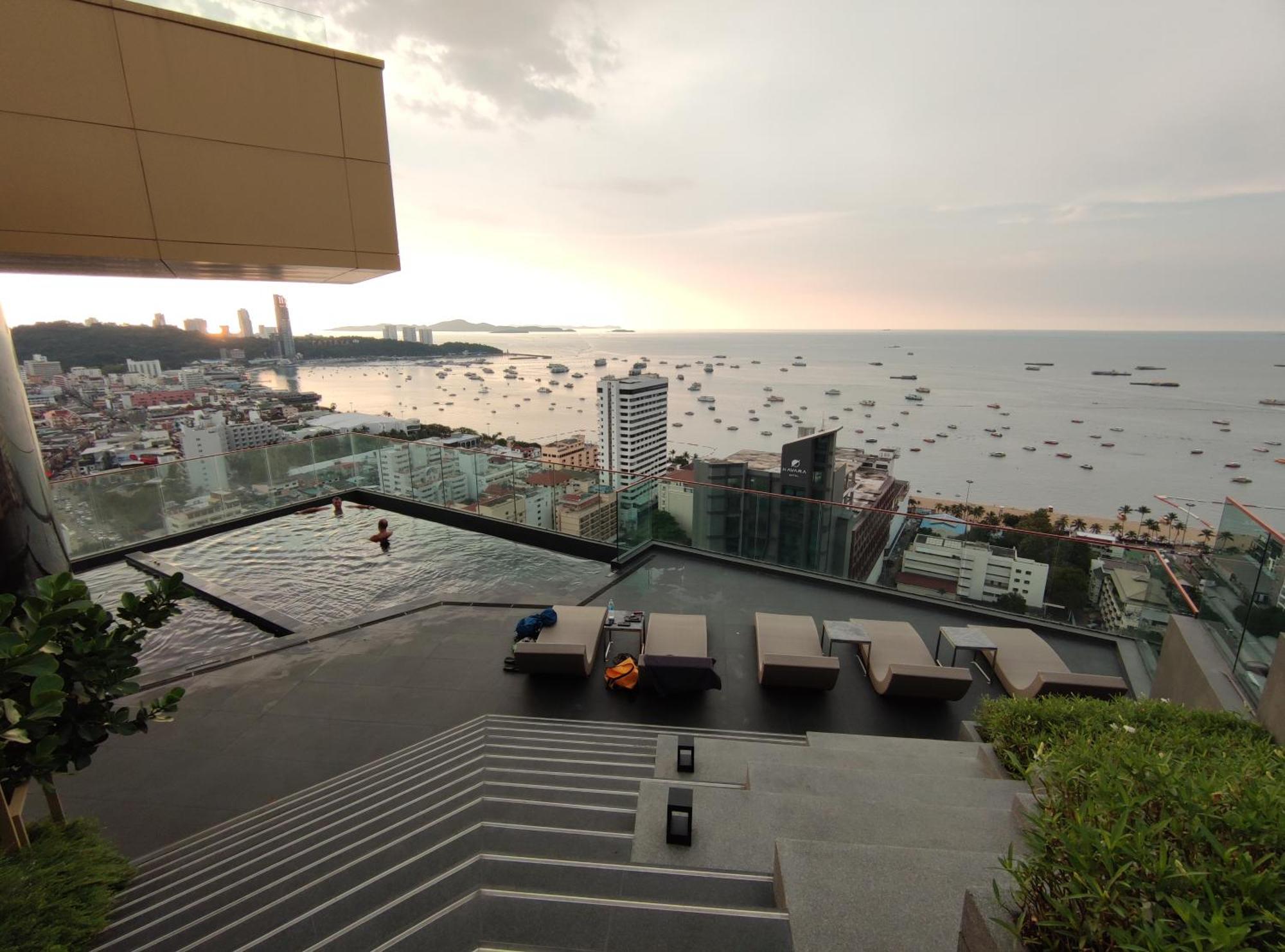 Aparthotel 【edge】 New Infinity Pool Amazing/near Beach！ *
