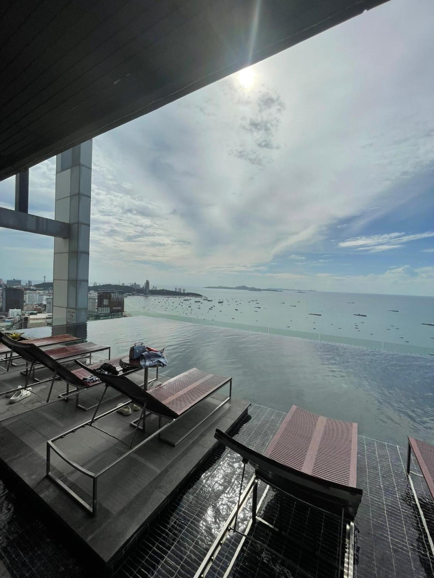 Near & Soi6 - Amazing View Pattaya