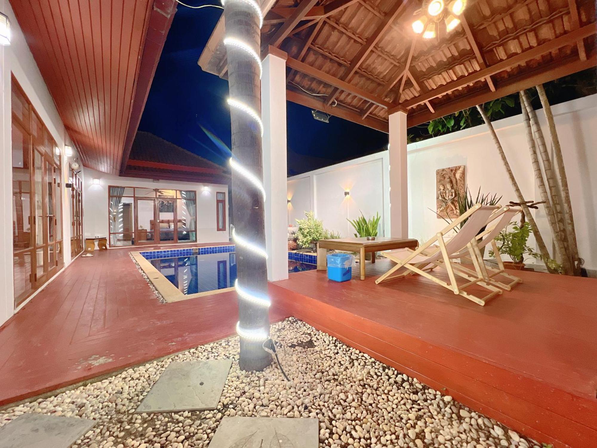 Villa Gusvana Pool *