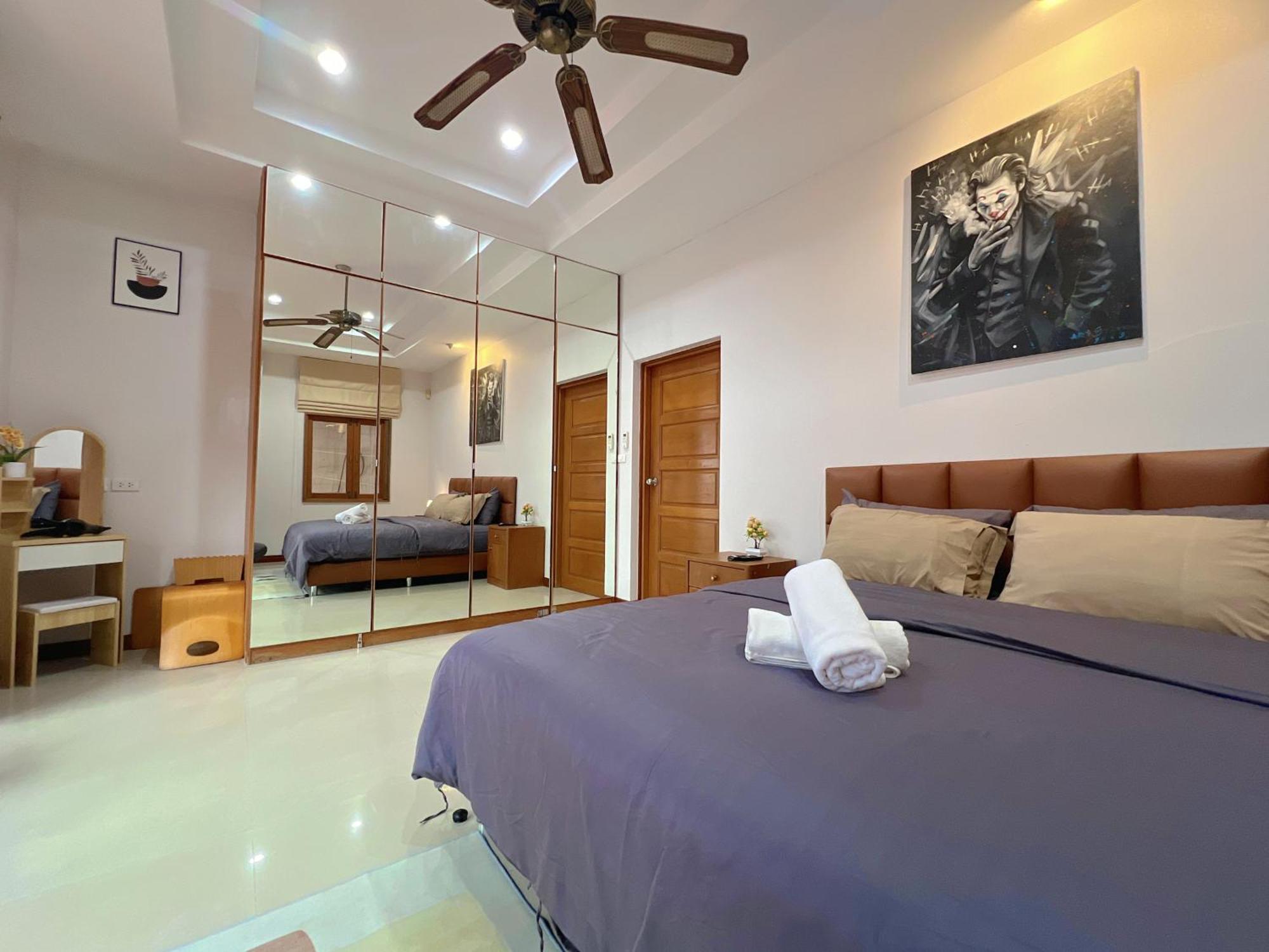 Gusvana Pool Pattaya