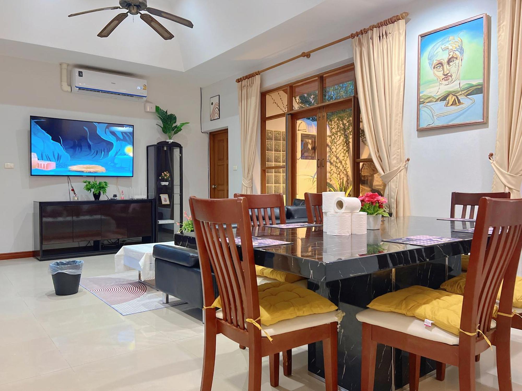 Gusvana Pool Pattaya