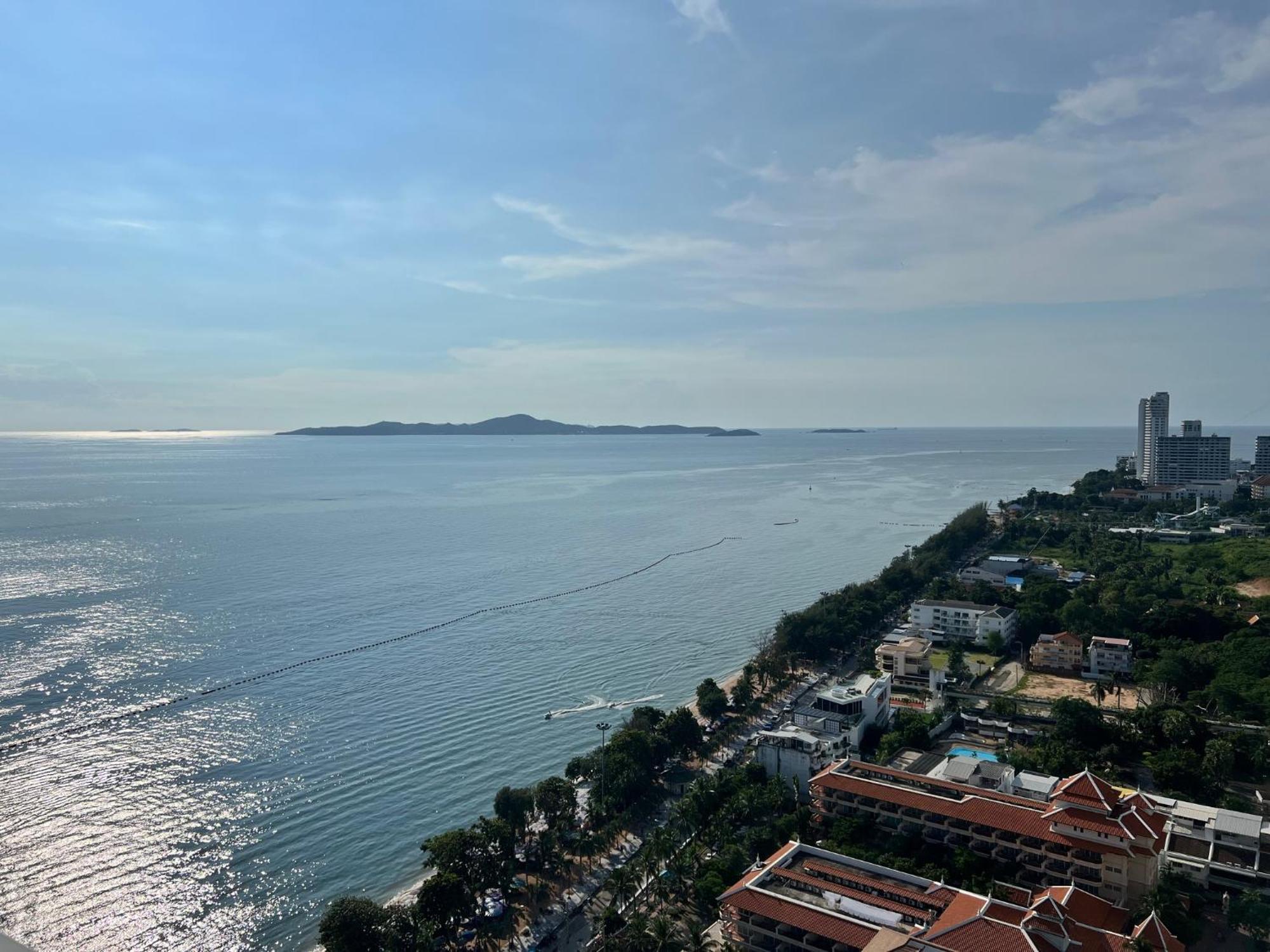 Viewtalay Beachfront By Nd Pattaya