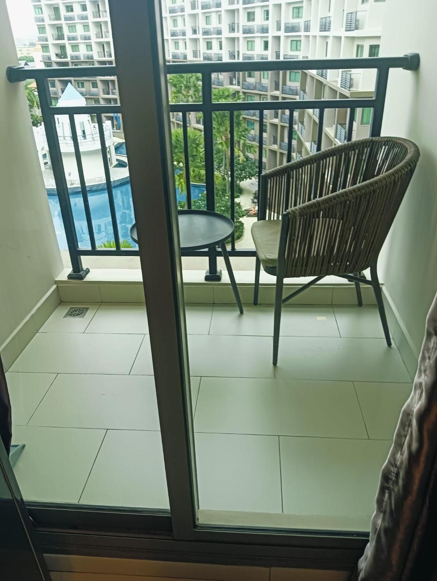 Arcadia Continental Resort,